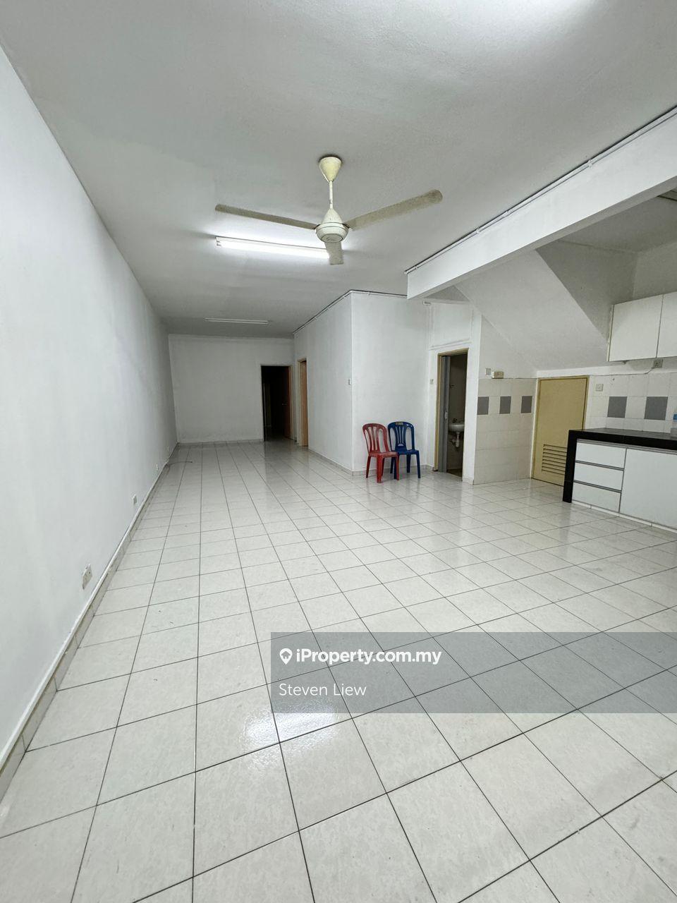 Selayang @ Taman Amansiara Townhouse Ground Floor Unit