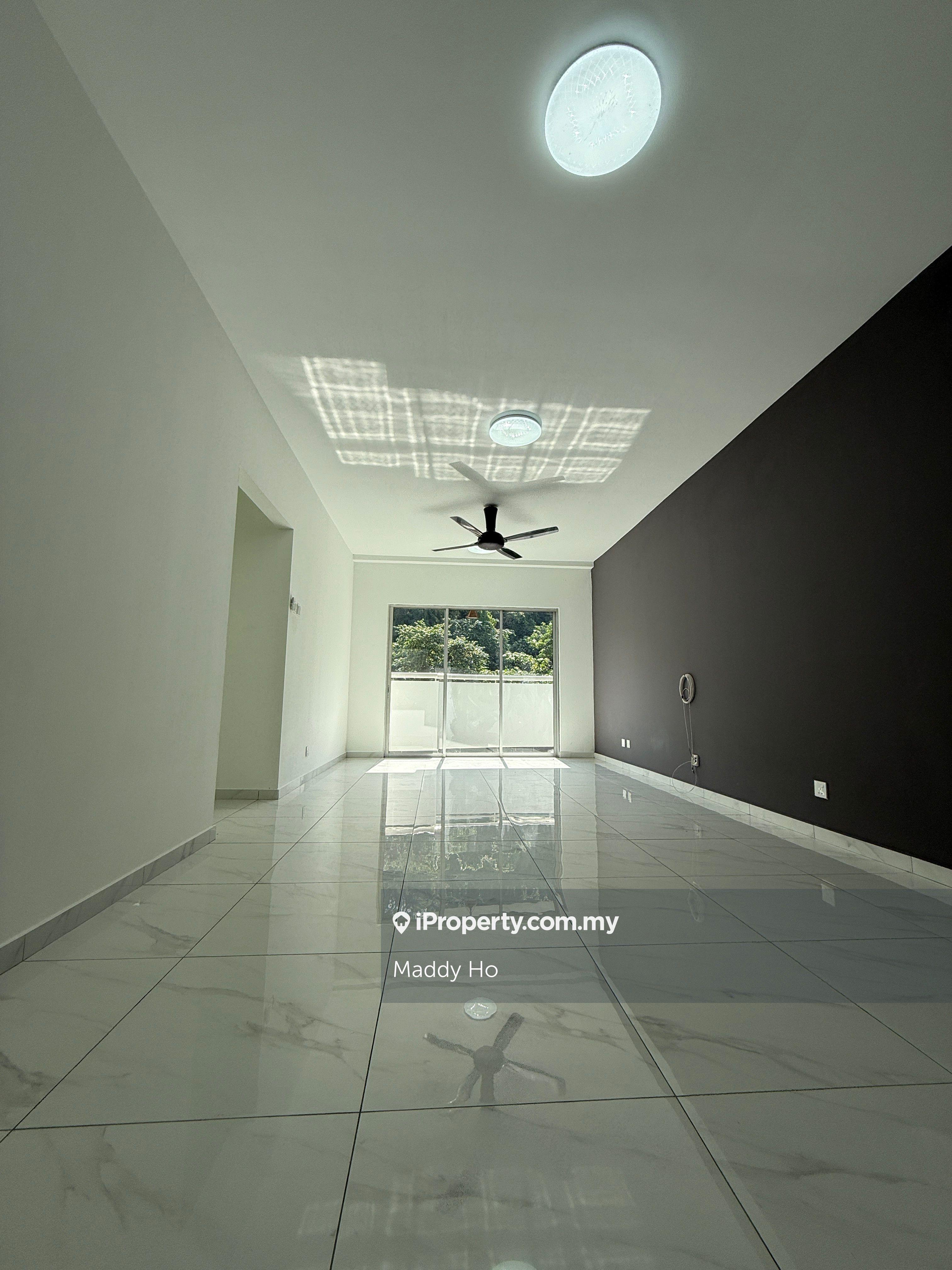 Saraka Apartment @ Puchong Taman Wawasan House For Sale