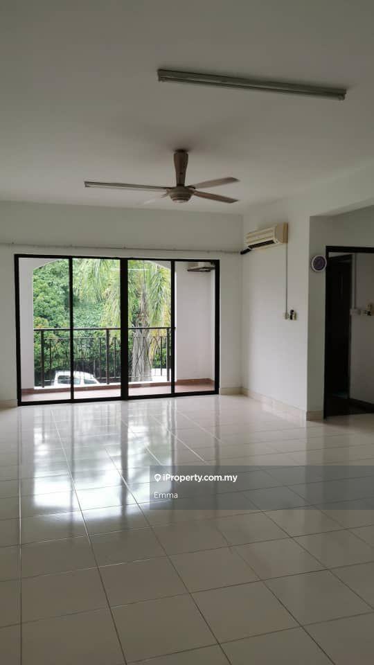 Cyber Heights Villa, Cyberjaya 3 rooms 2 baths 1st floor for Rent