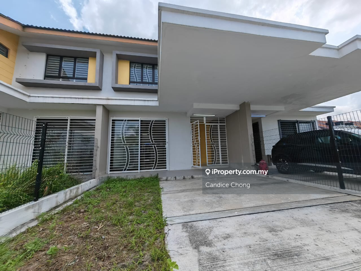 Double Storey at Jalan Galaksi 2/13 Bandar Mahkota Banting, Selangor