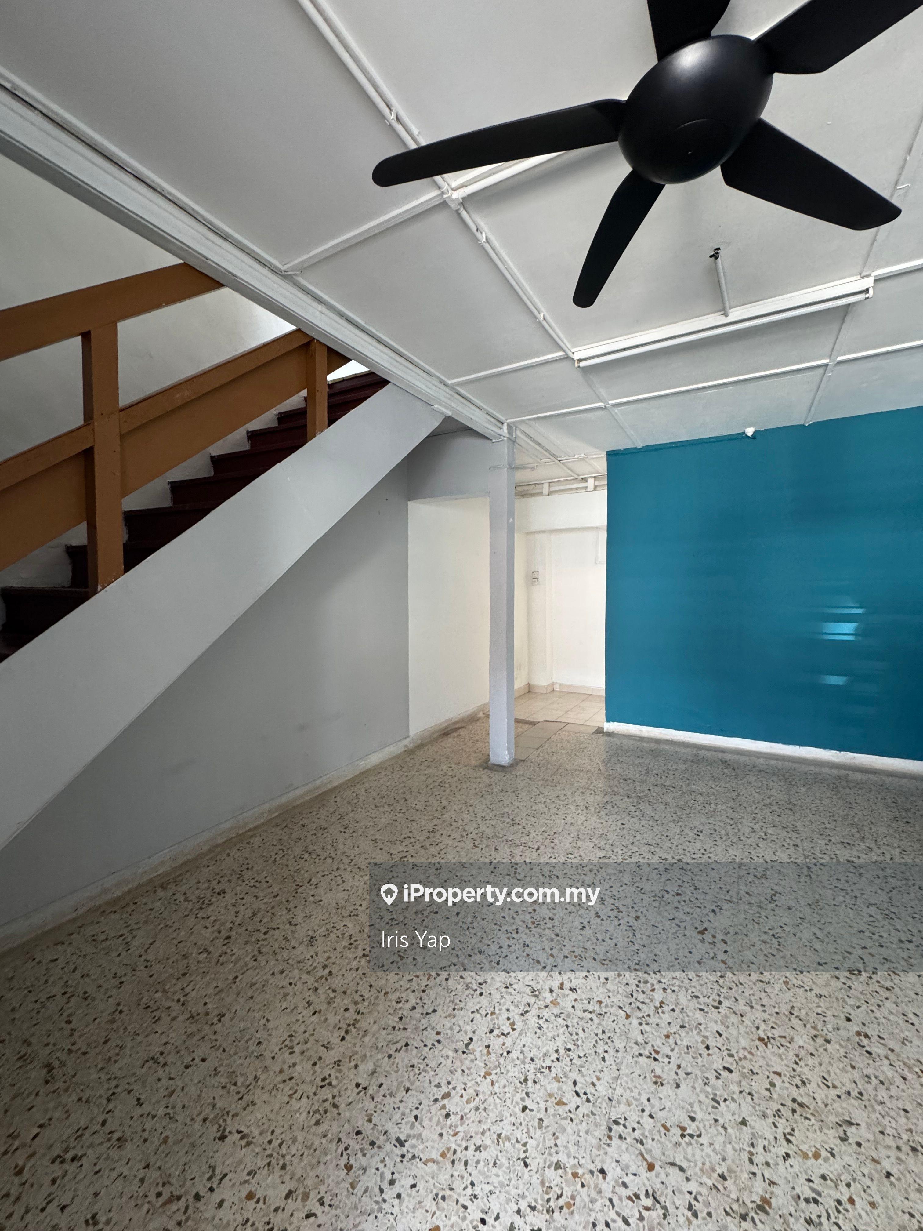 Serdang Jaya 2storey low cost house for sale
