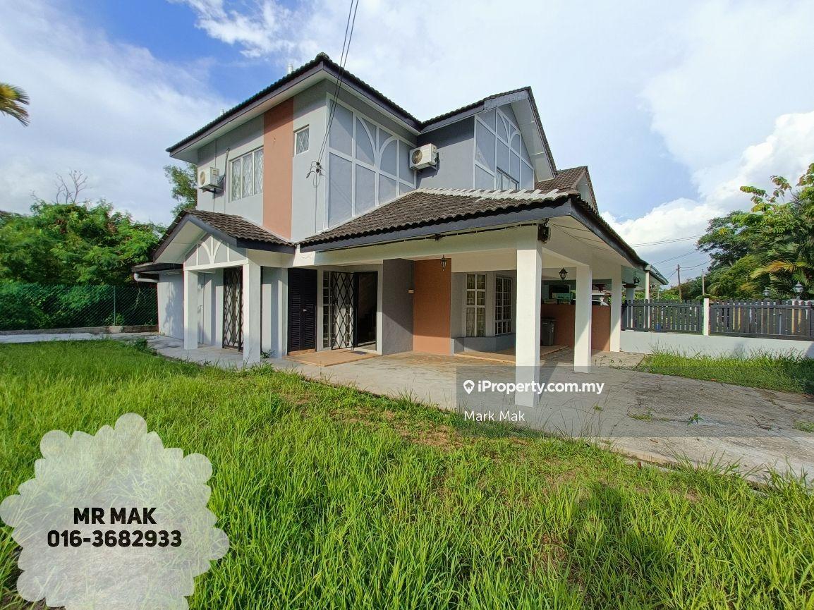 Rasah Jaya, Seremban (2 Storey Semi D House)Selling below market value