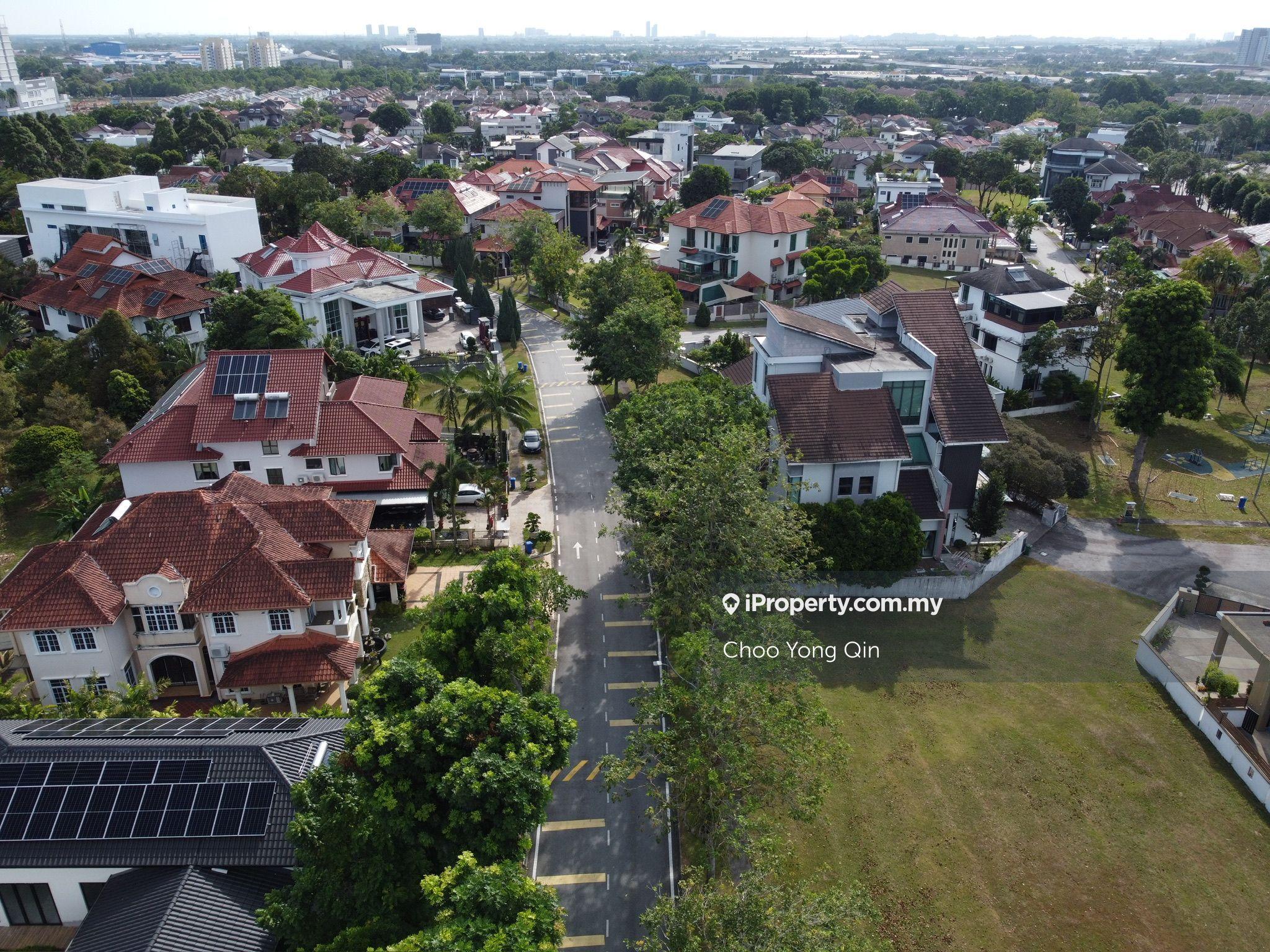 Huge Rectangular Land for Sale