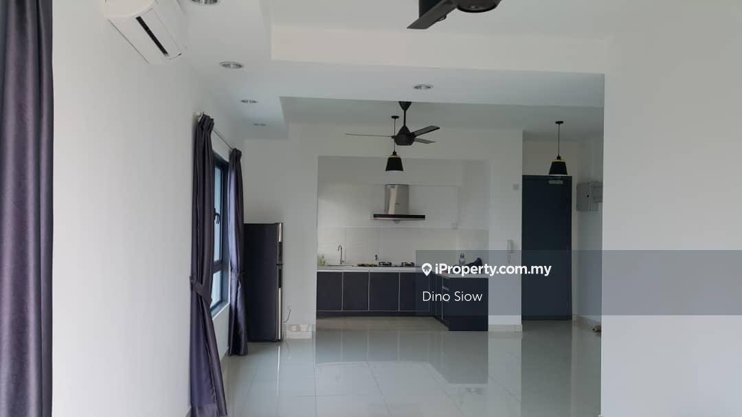 Rm870,000 Negotiable, Golf View with Balcony, High Floor Corner Unit