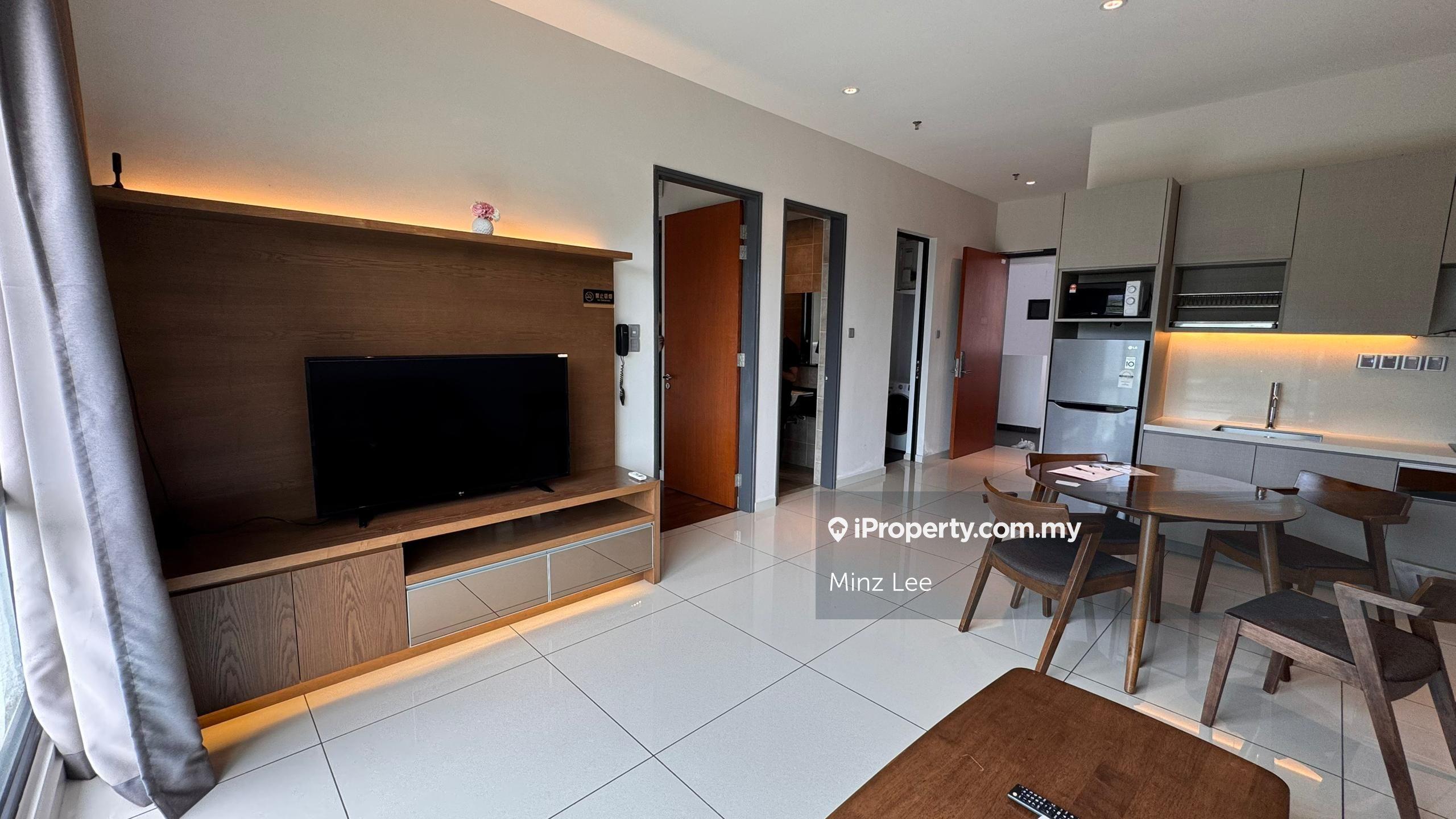 Geo38 2 room 1 bath for Rent!