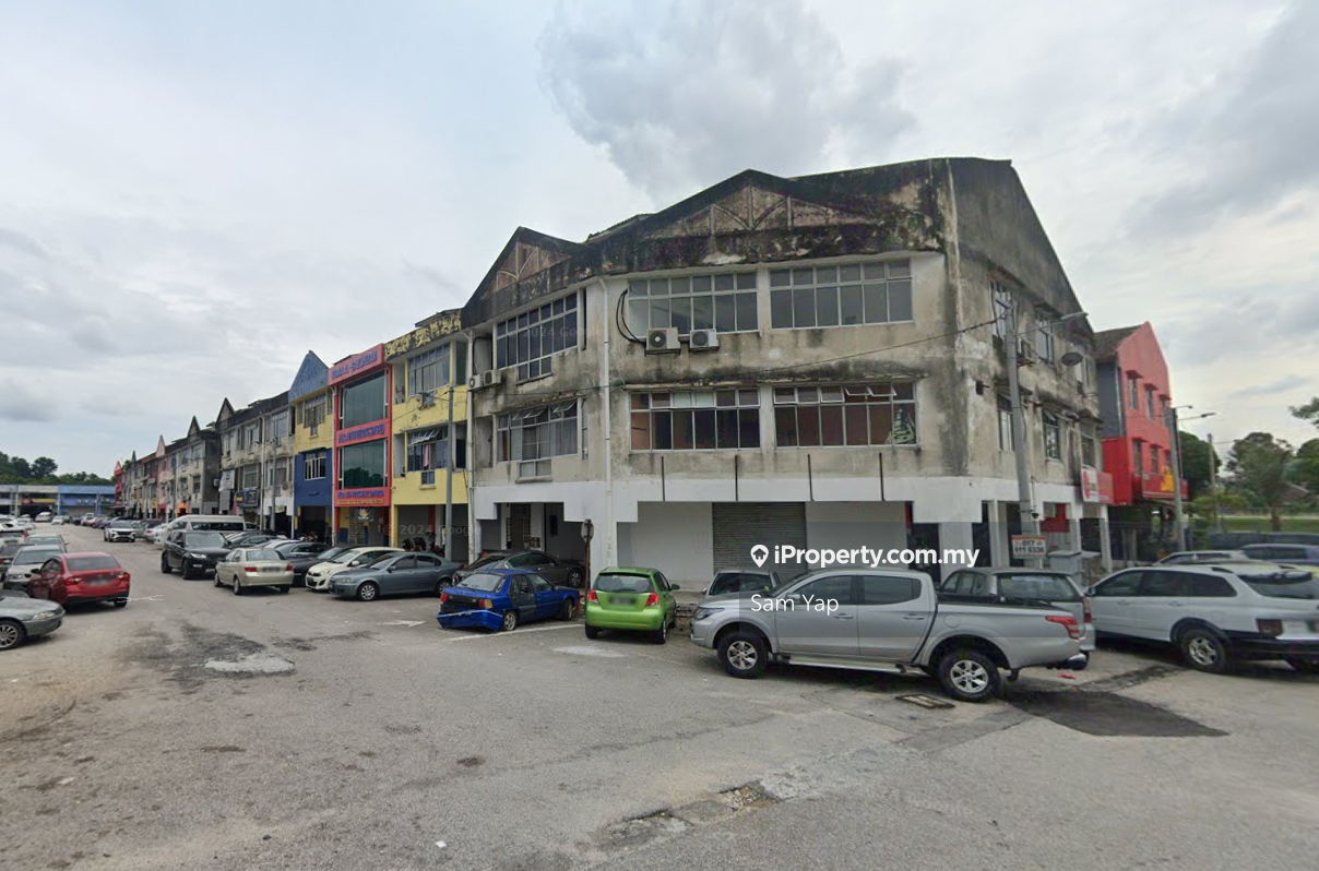 Corner shop, Taman Perindustrian Saujana Indah, Seksyen U2, Shah Alam