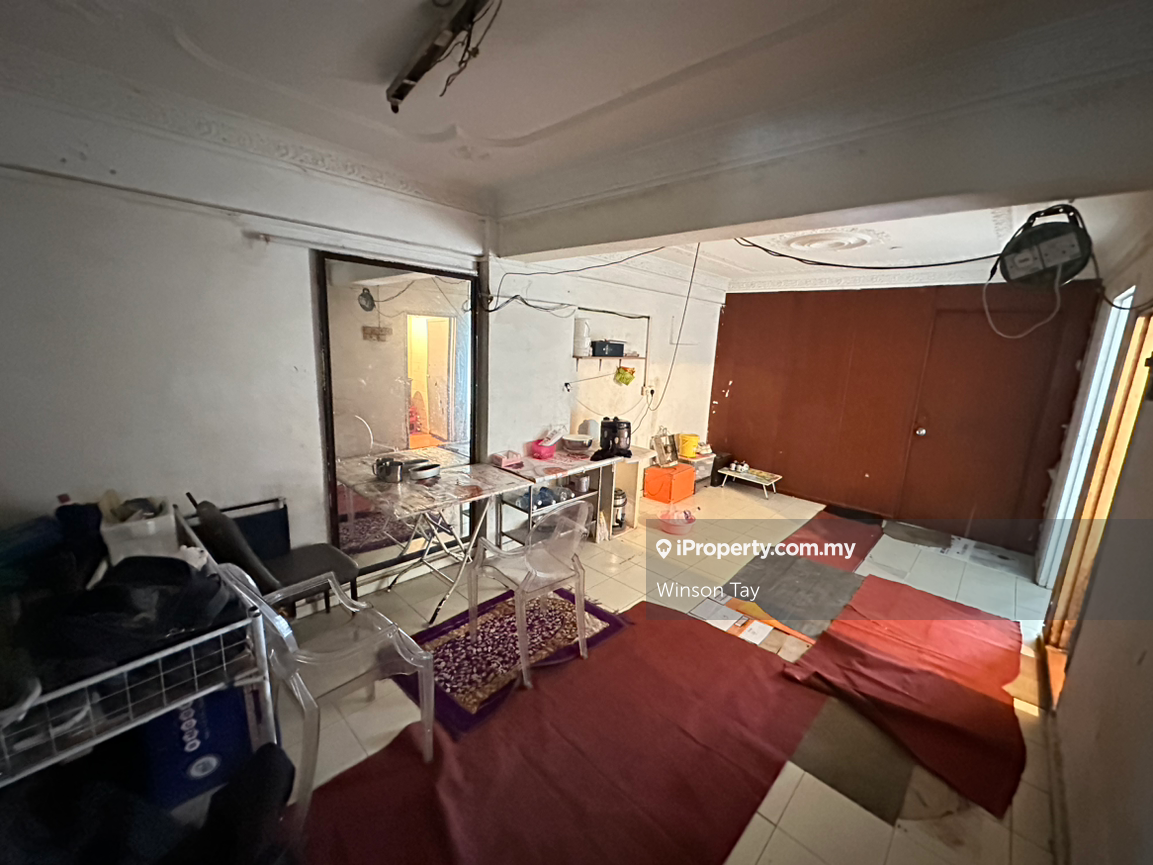 Sun complex apartment, freehold
