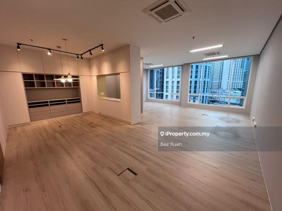 Near KLCC and Pavilion Nice Reno Office Must View