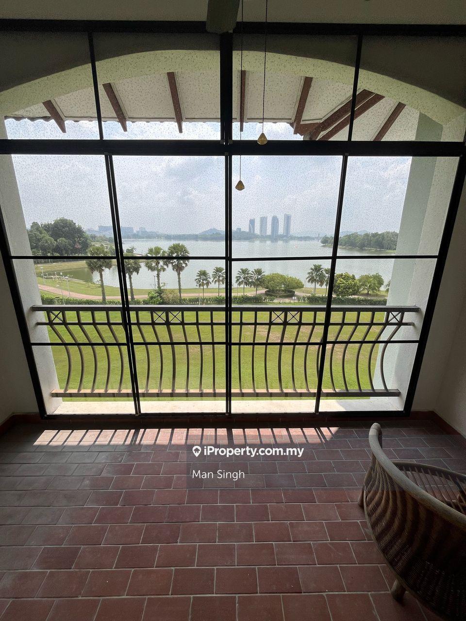 Cyber Height Villa -facing lake Beautiful unit 