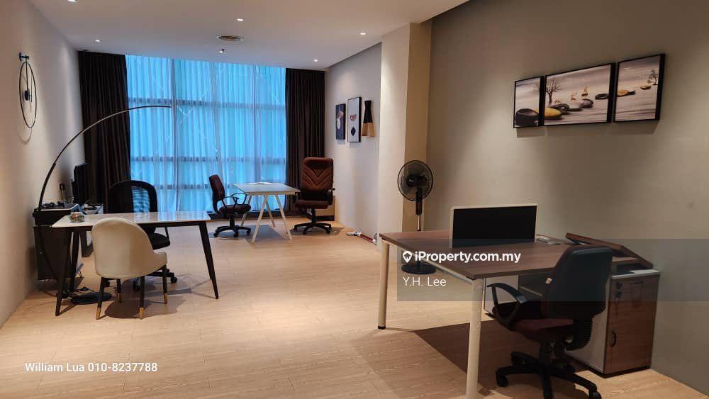 Bangsar Trade Centre, Pantai