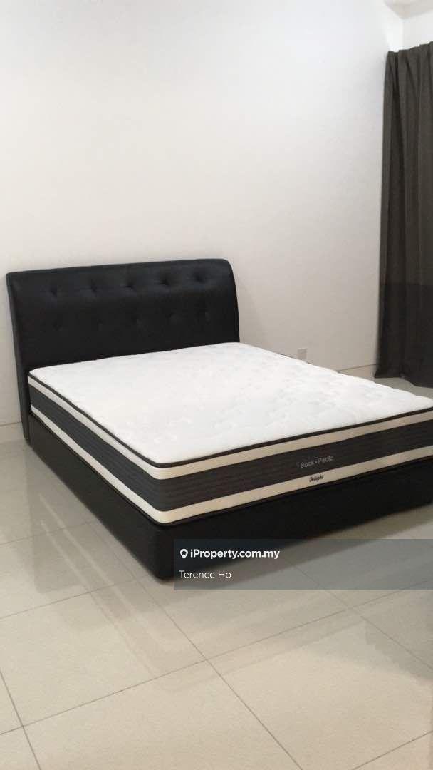 Mrt station condo for rent at kota damansara