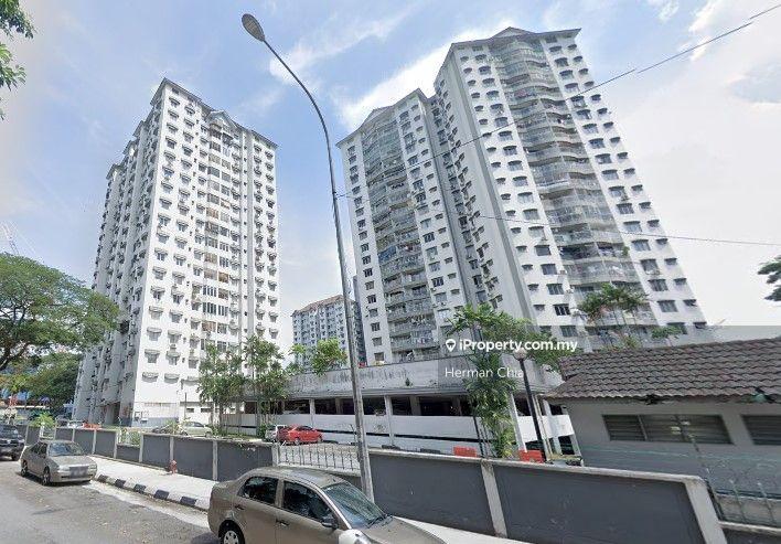 Near  cheras lrt 
