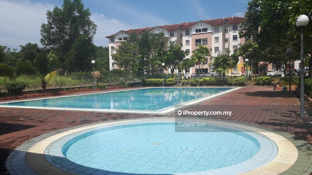 Fully Furnished Resak  Apartment