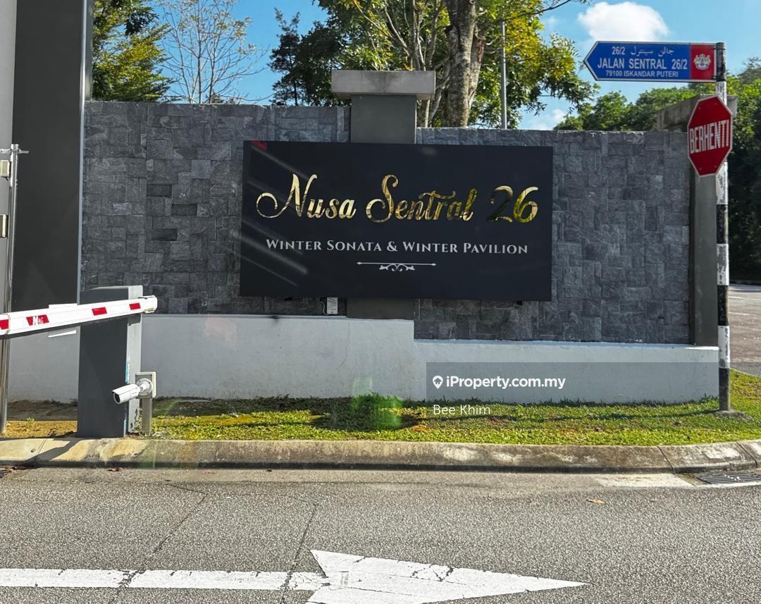 Nusa Sentral 3-storey cluster house for for sale