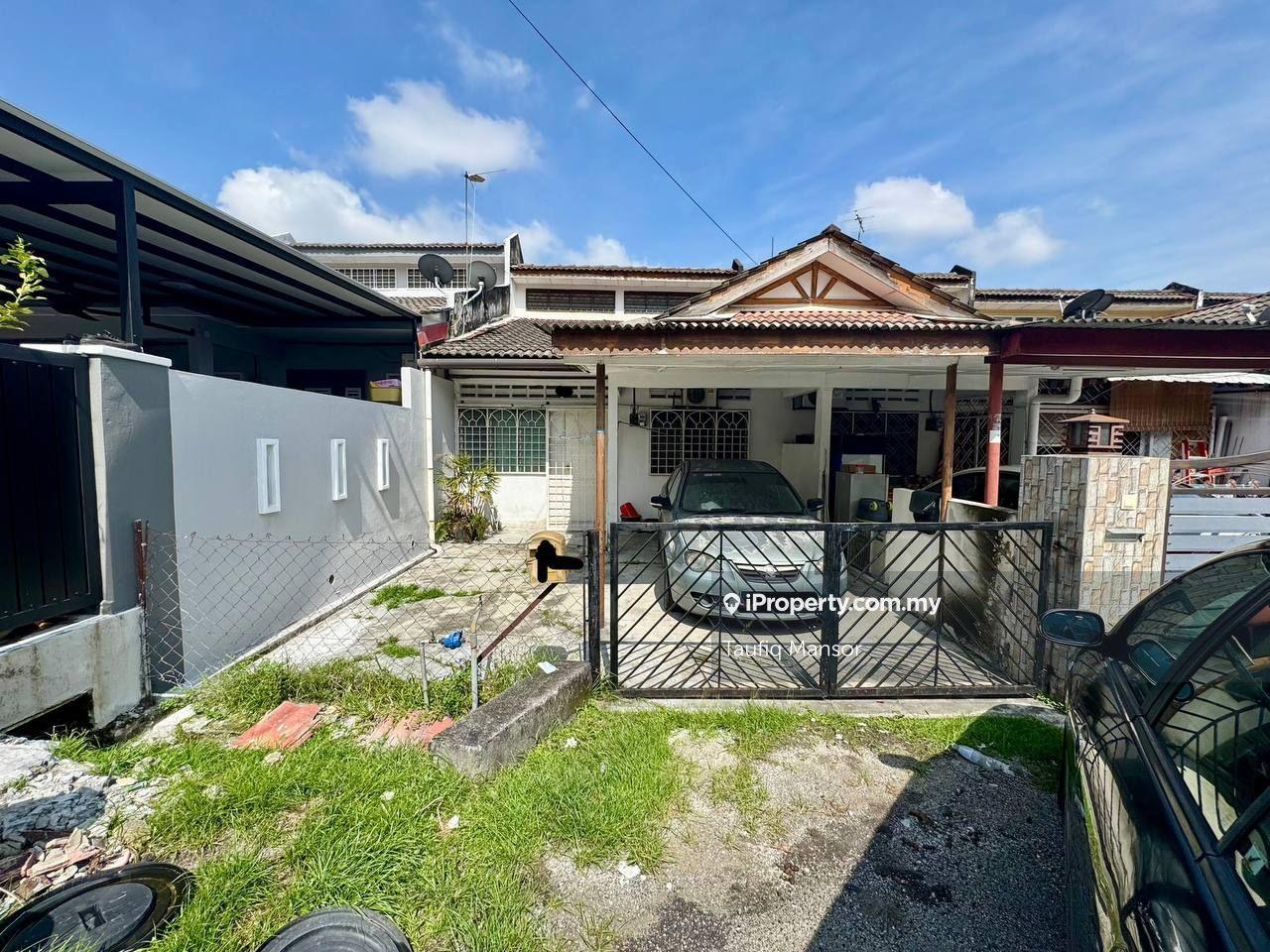 Great price for landed property