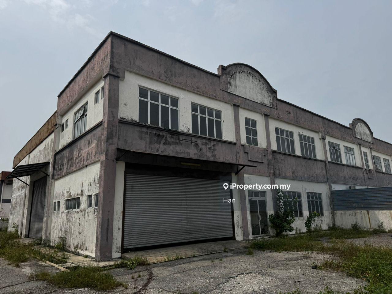 Meru 2 Sty Semi-D Factory For Rent