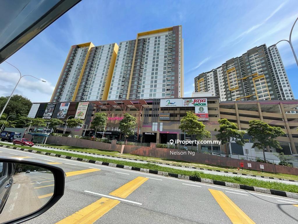 Mesahill, Nilai Partly Furnish 2 Room 2 Bath for sale