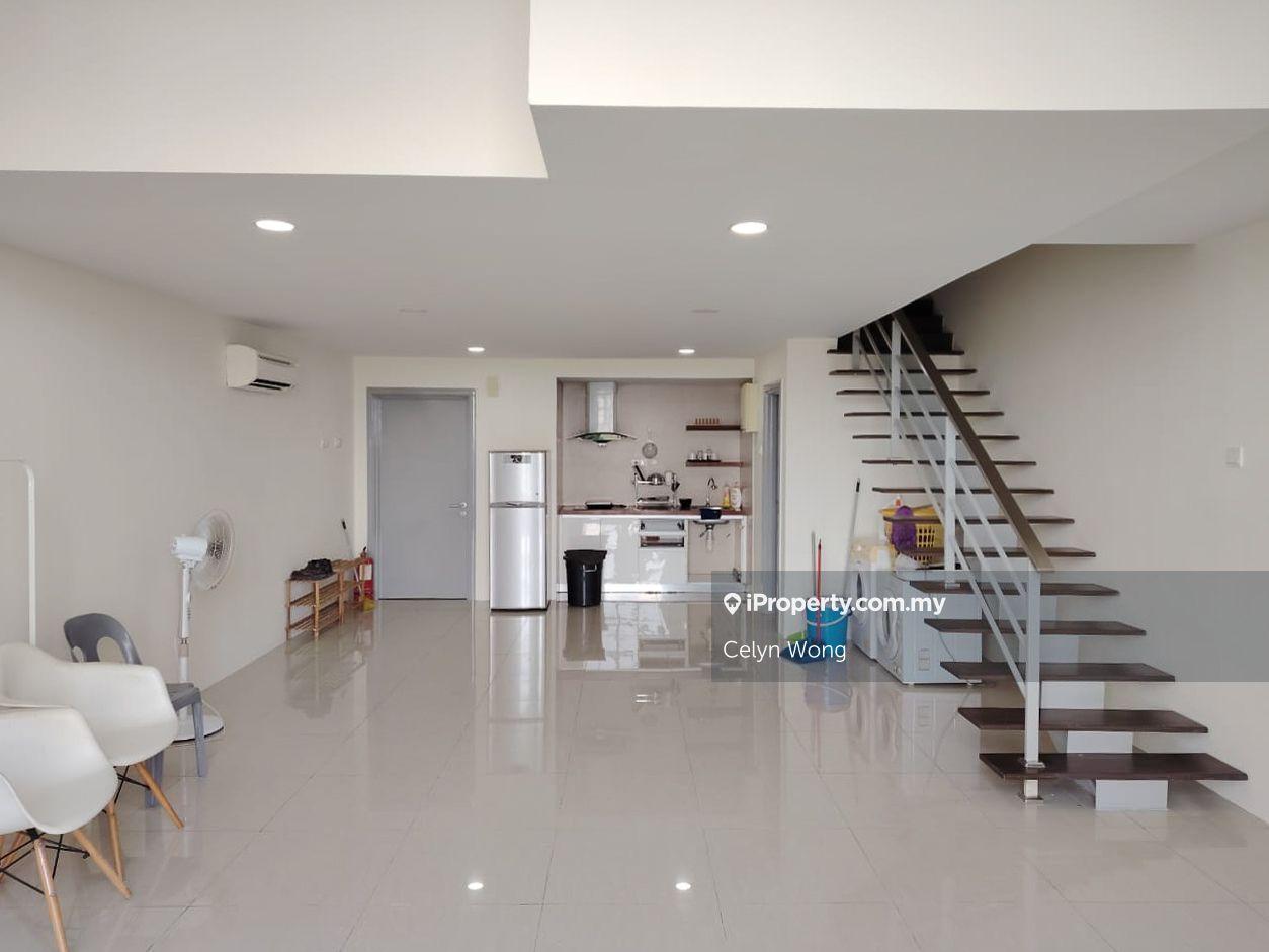 Only 500m from MSU, Arte Subang West Fully Furnished Duplex for Rent