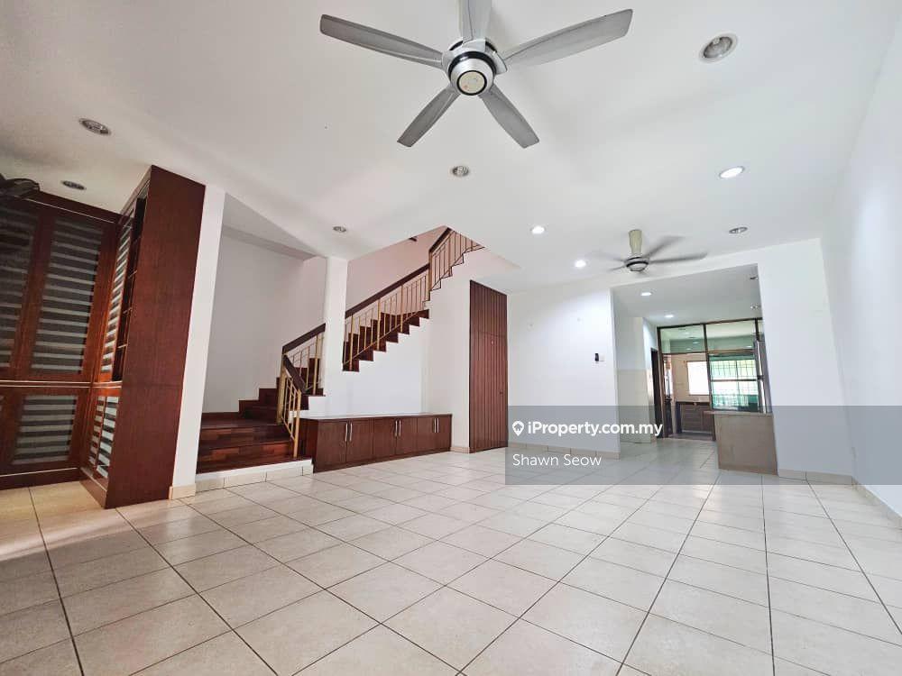 Cheapest! Below Market Double Storey 22x75! Canal Garden Kota Kemuning