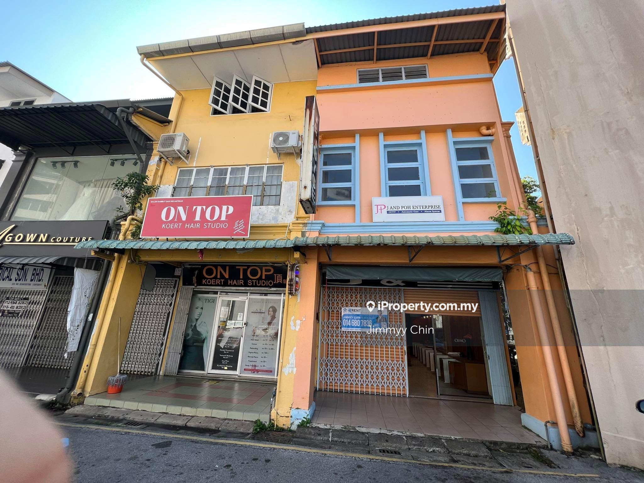 2.5 storey shoplot