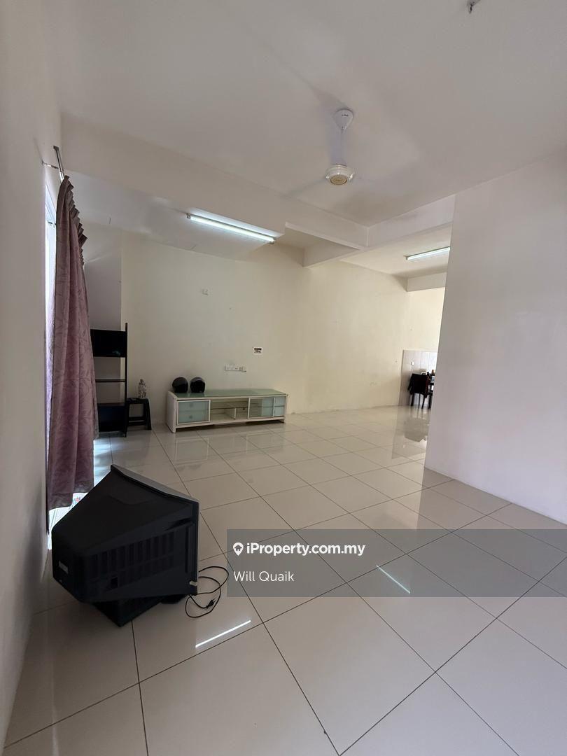 Pearl Residence 2 Storey Terrace Partial Furnished in Simpang Ampat