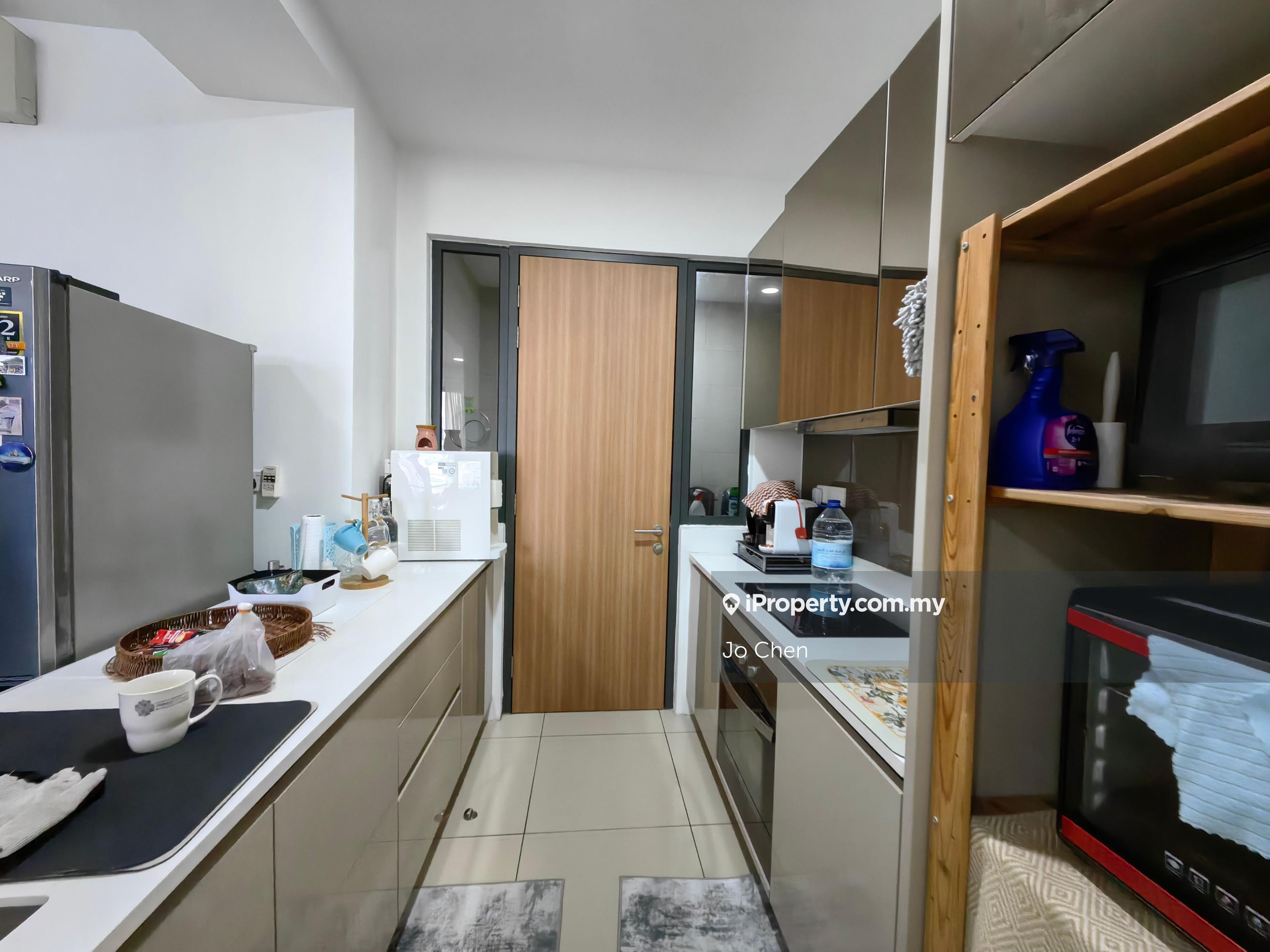 Private lift lobby condo for sale