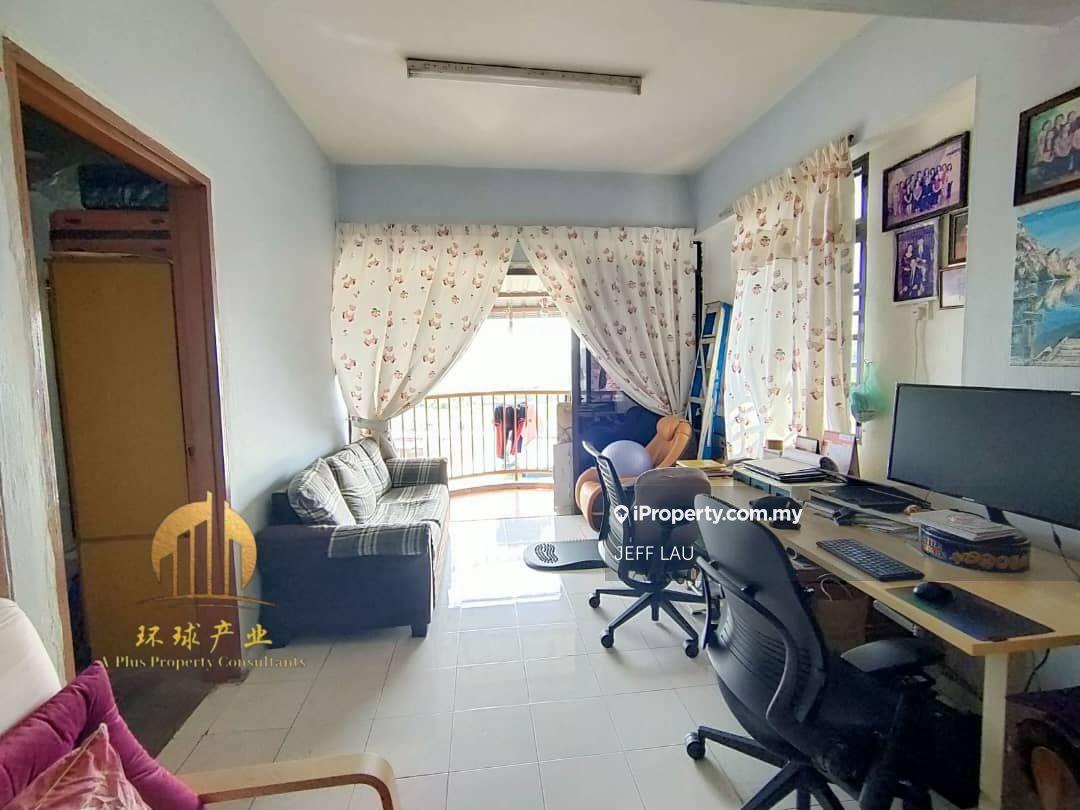 Taman Mesra Jaya Apartment For Sale at Bagan Lalang, Butterworth