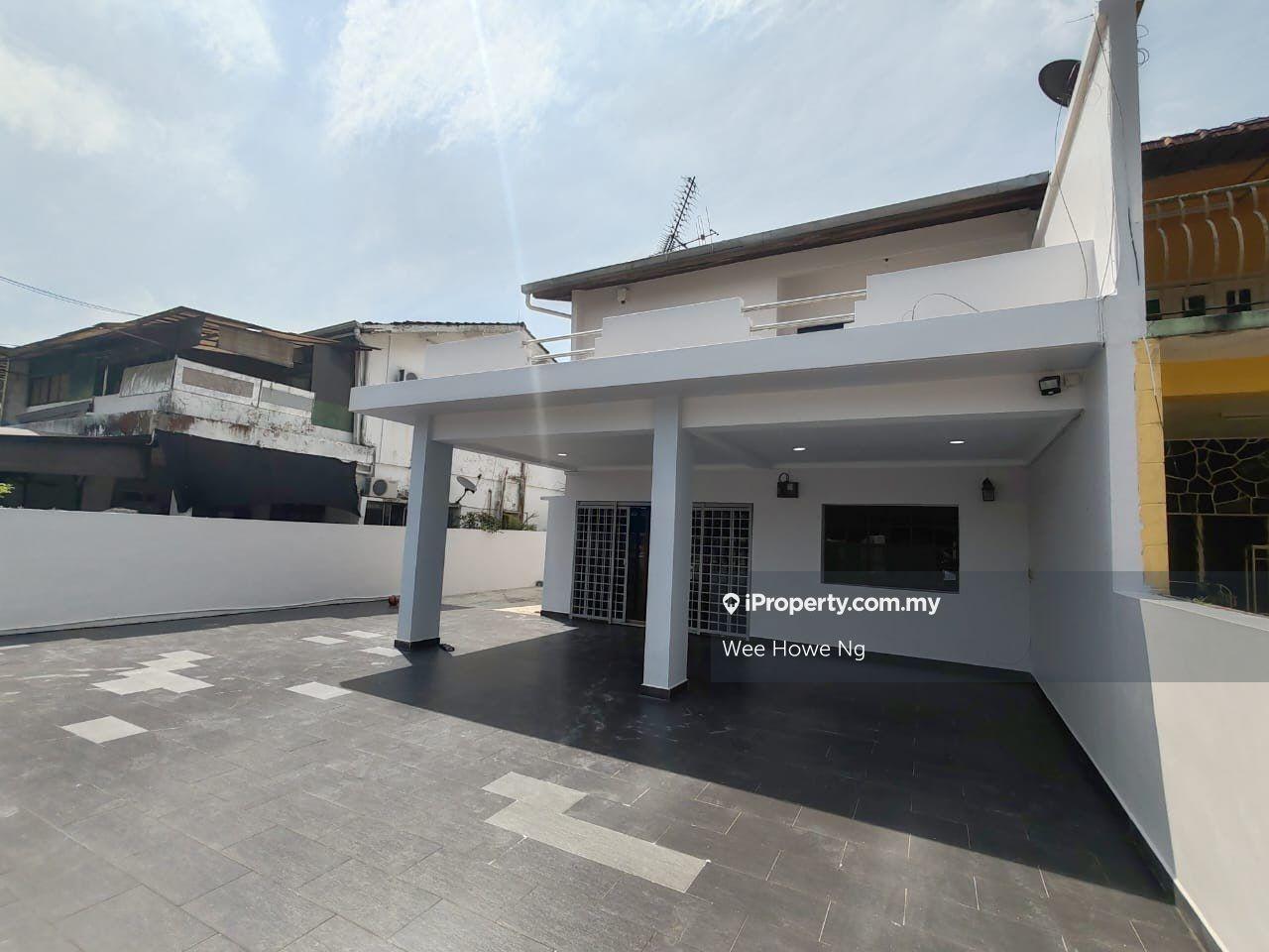JB Town @ Double Storey Semi-Detached 