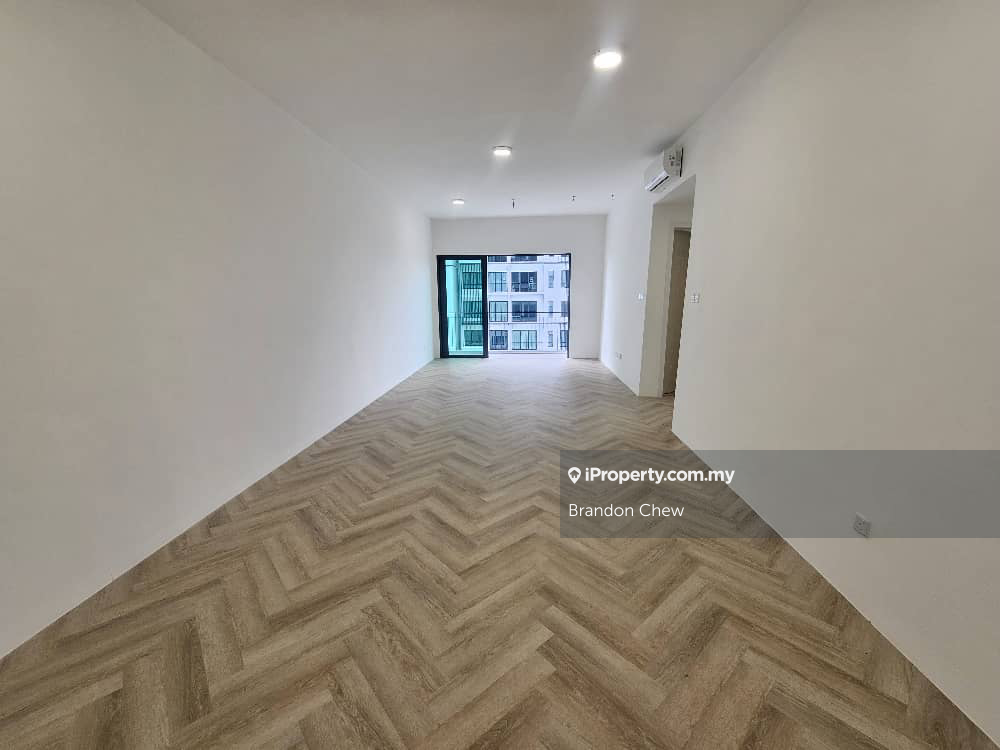 Upton Residence 3 Bedroom For Sale