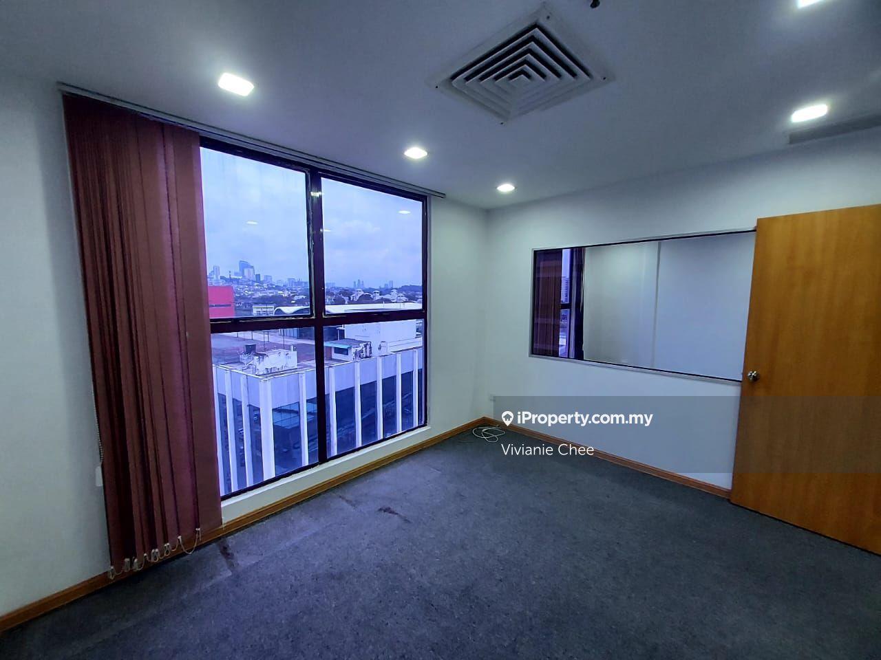Boutique office for lease with furnished