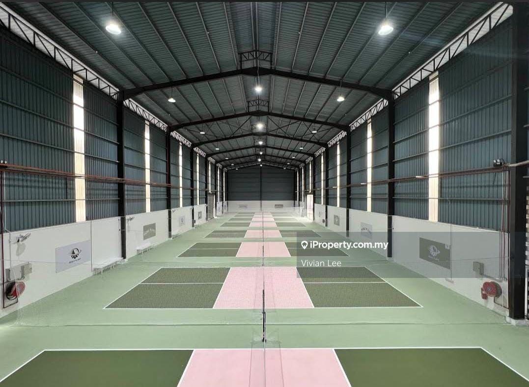 Kampung Subang factory lot for rent