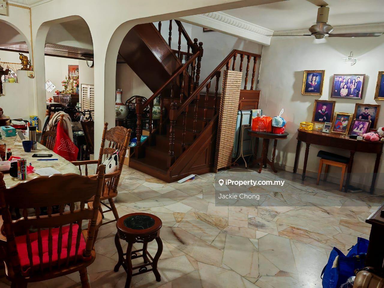 2 Storey Terrace House for Sale, Happy Garden / OUG 
