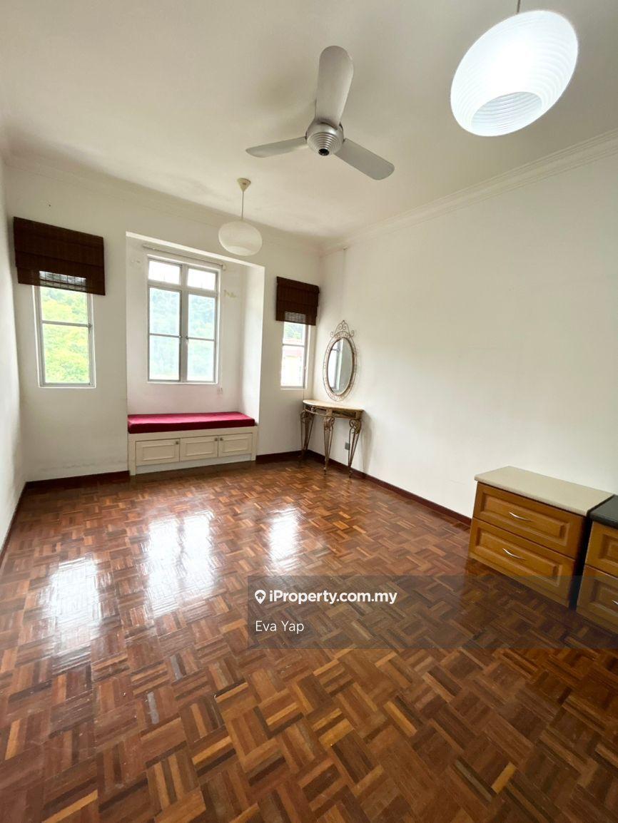 Sri Pinang Corner Unit Well Maintained Unit For Sale