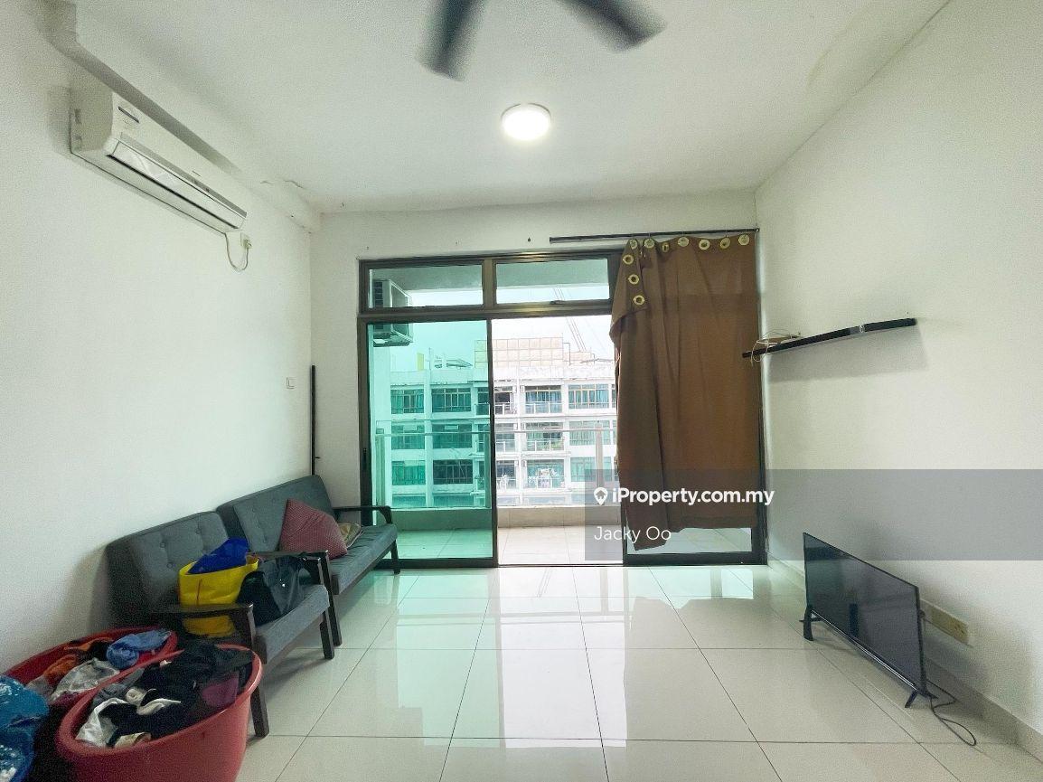 Parc regency service apartment @ plentong 2 bedrooms partial furnished