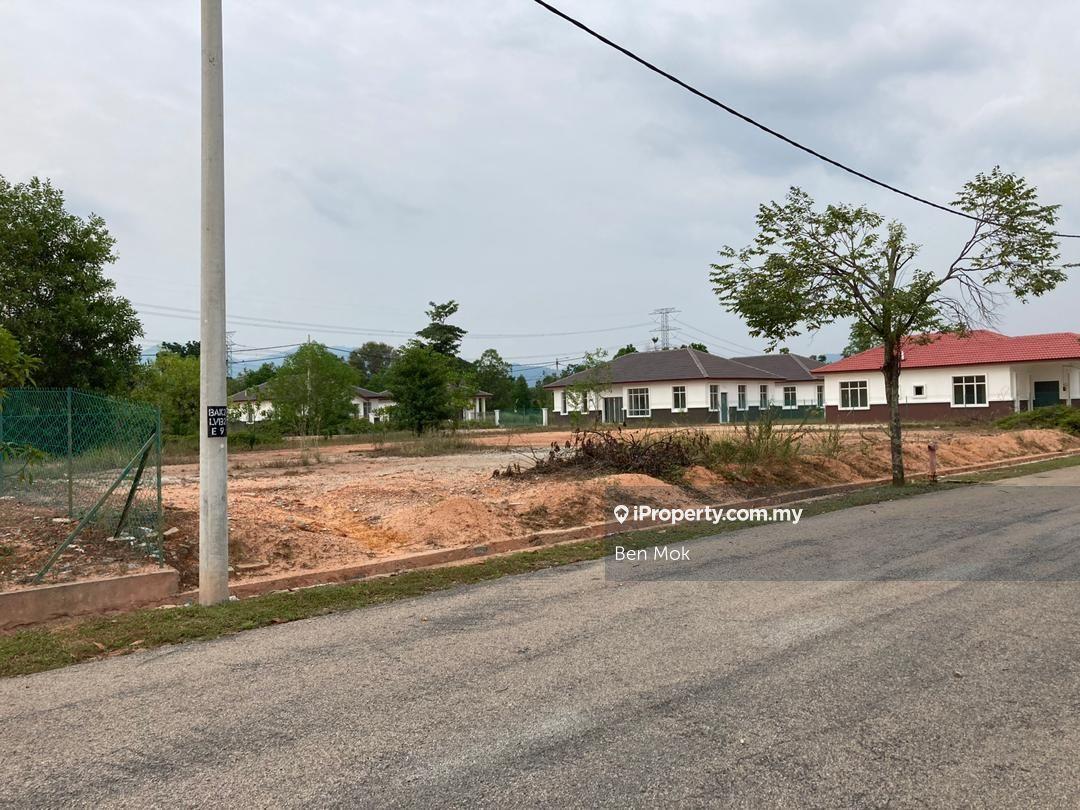 Bungalow Land for Sale, Mahkota hills, Bandar Adakemia, Lenggeng