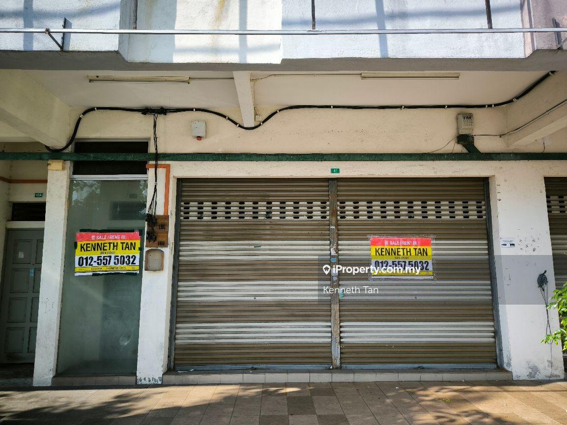 Below Market Value Double Storey Shop Medan Bistari Bercham Ipoh