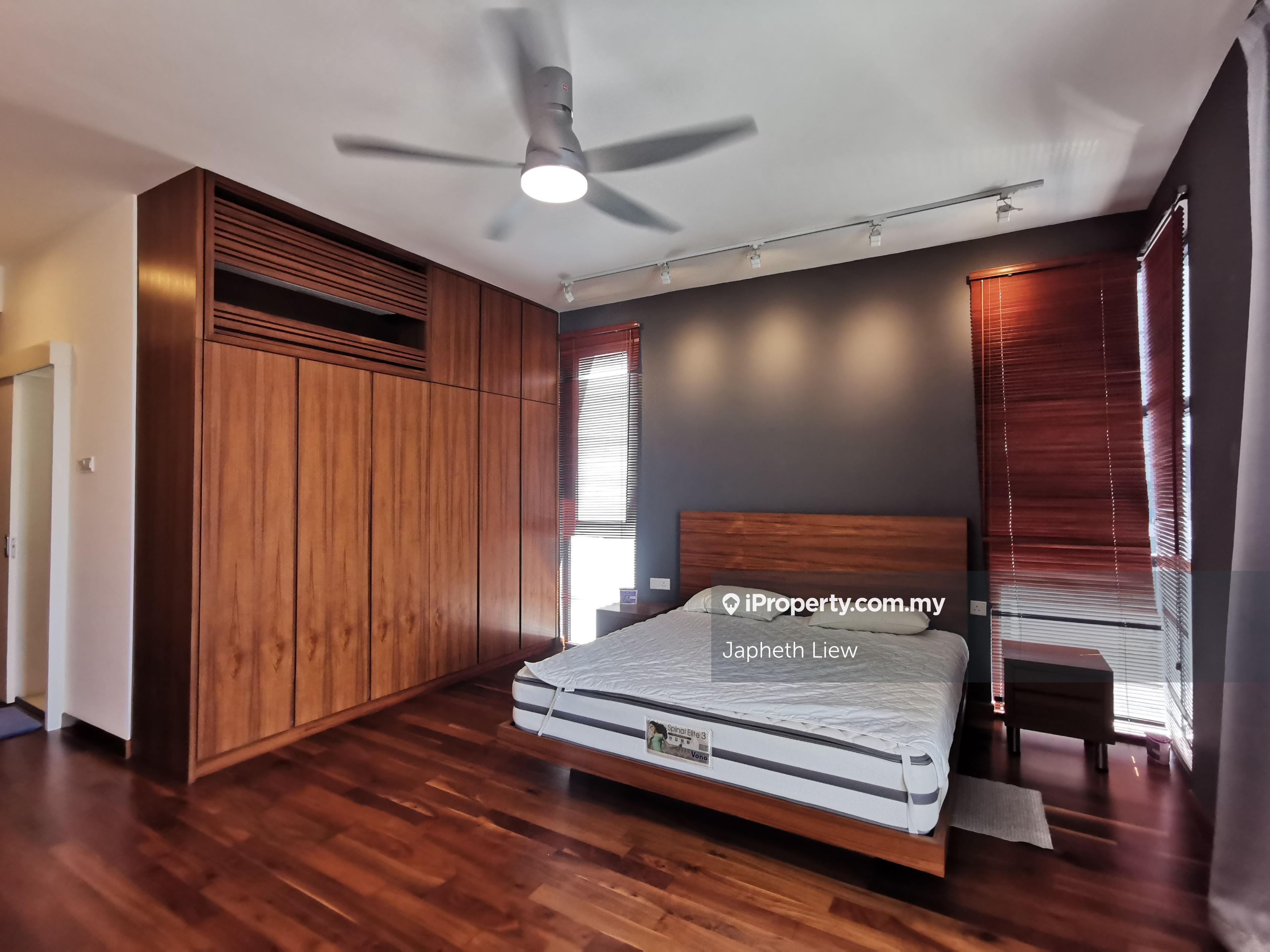 Sea view condo in Kota Kinabalu town