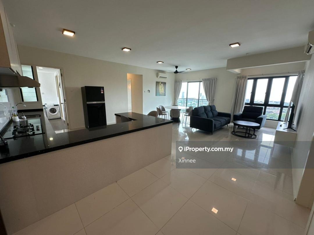 Best Unit Raffel Tower 1600sf Move In Condition 2 Car Park