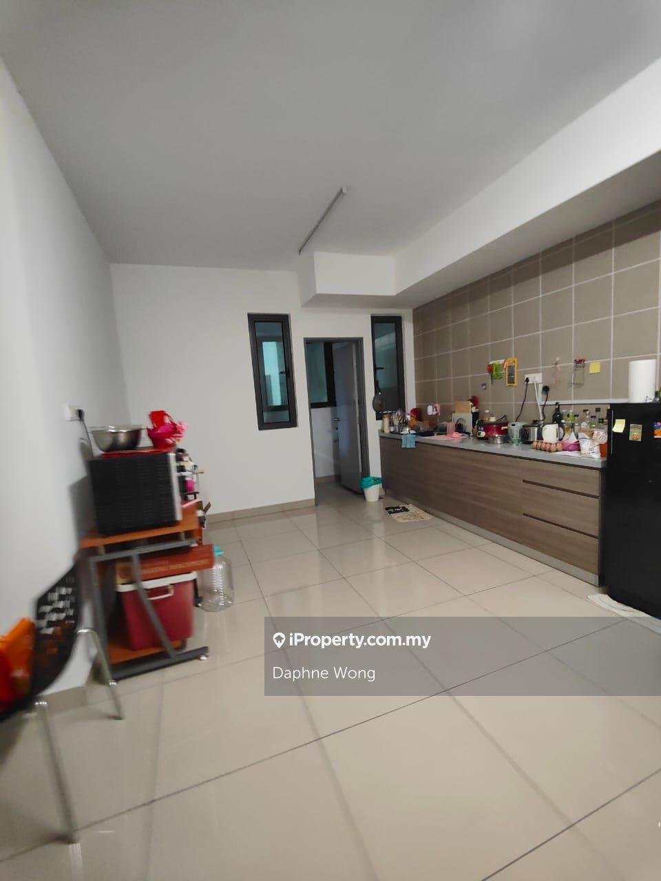 Palace Court Fully Furnished For Sale, Renovated, Under Bank Value