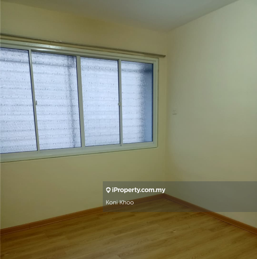 Desa Green jelutong for rent 