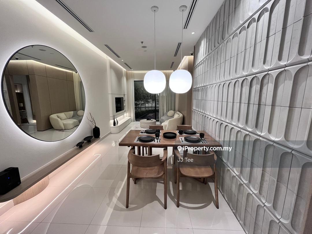 3 Rooms 2 Baths For Sale
