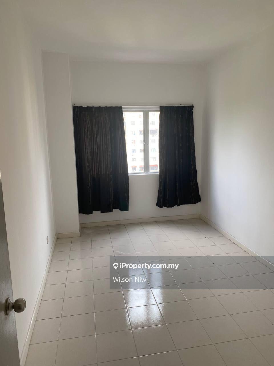 Hot Area , Lestari Apartment For Sale , Don't Miss It , Must View