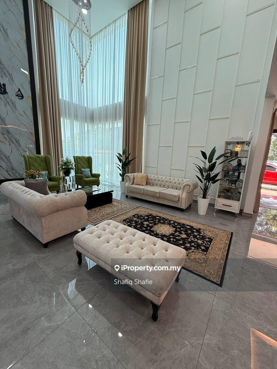 2 Storey Bungalow, Bandar Mahkota Cheras (Open For Foreigners)