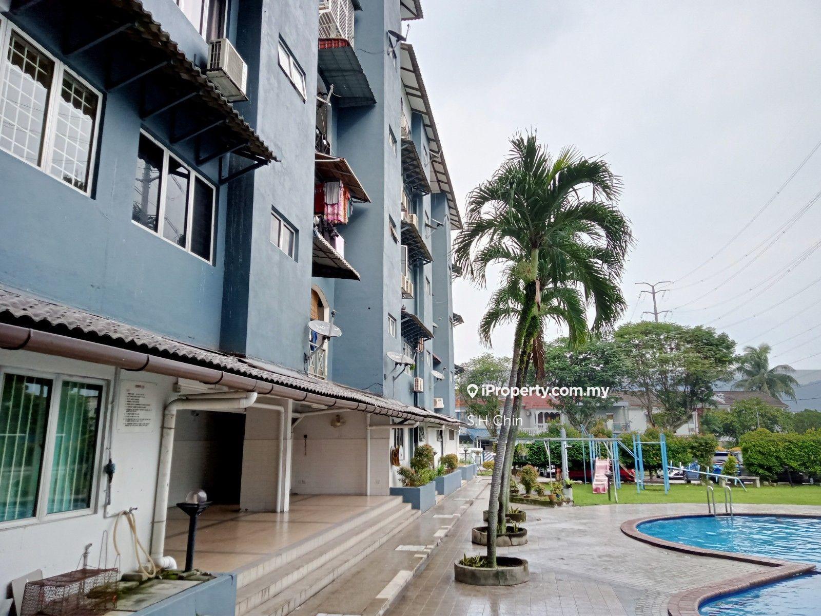 Rose Vista Condominium Cahaya LRT Station