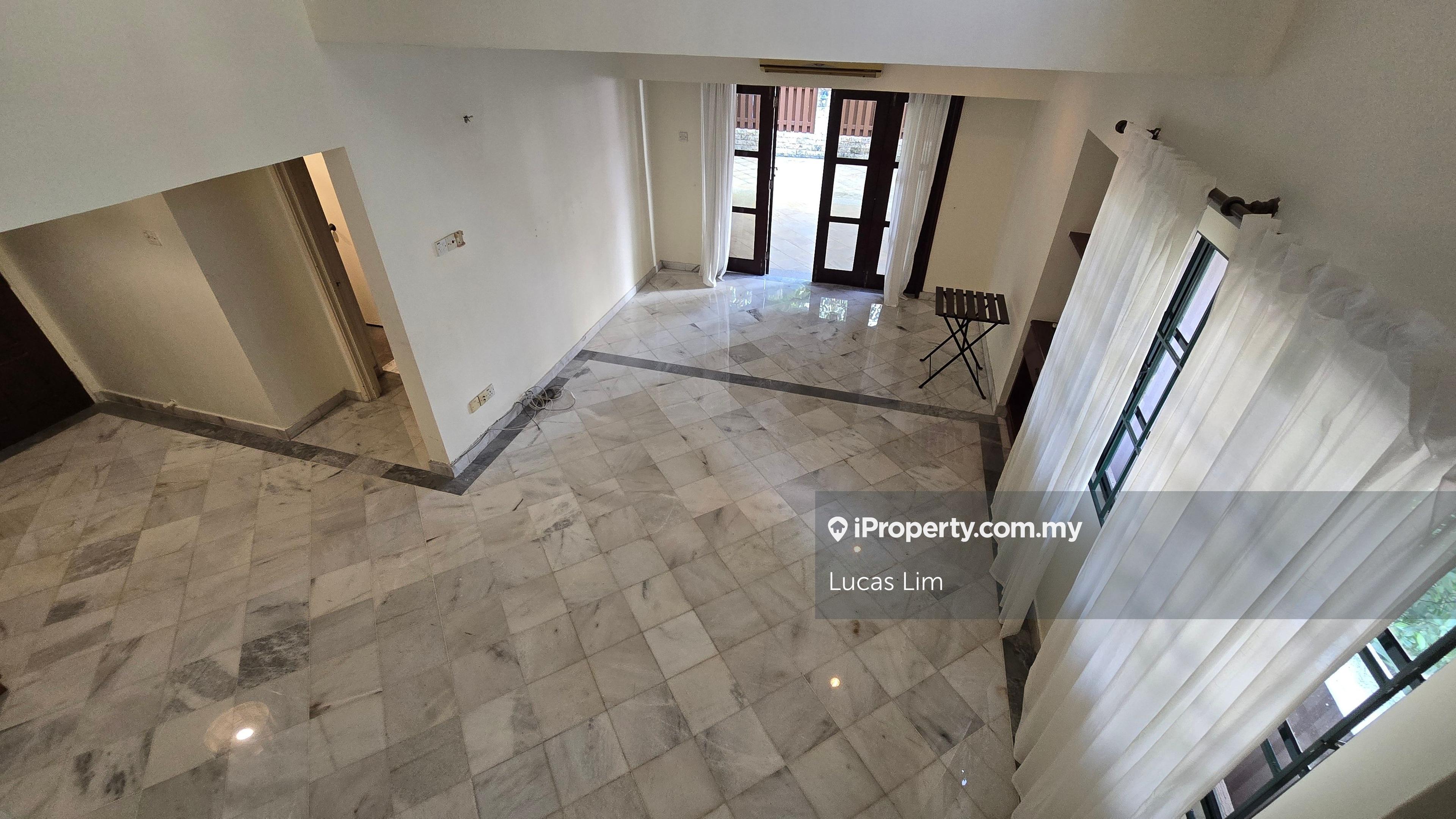End Lot Corner Lot Ground Floor Town House Ampang 971