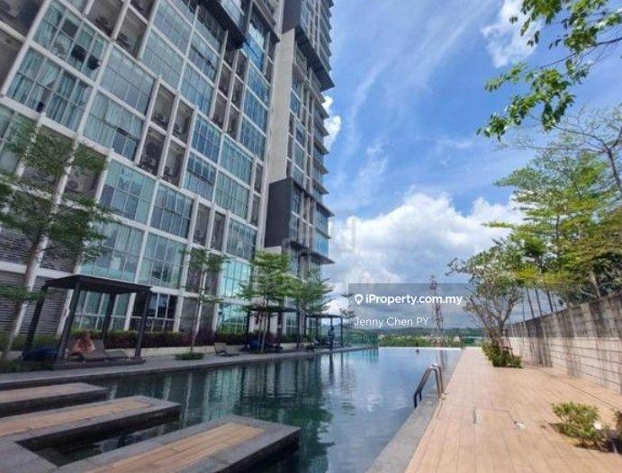 Nice Condo @ 3 Elements Serviced Residence Seri Kembangan For Sale