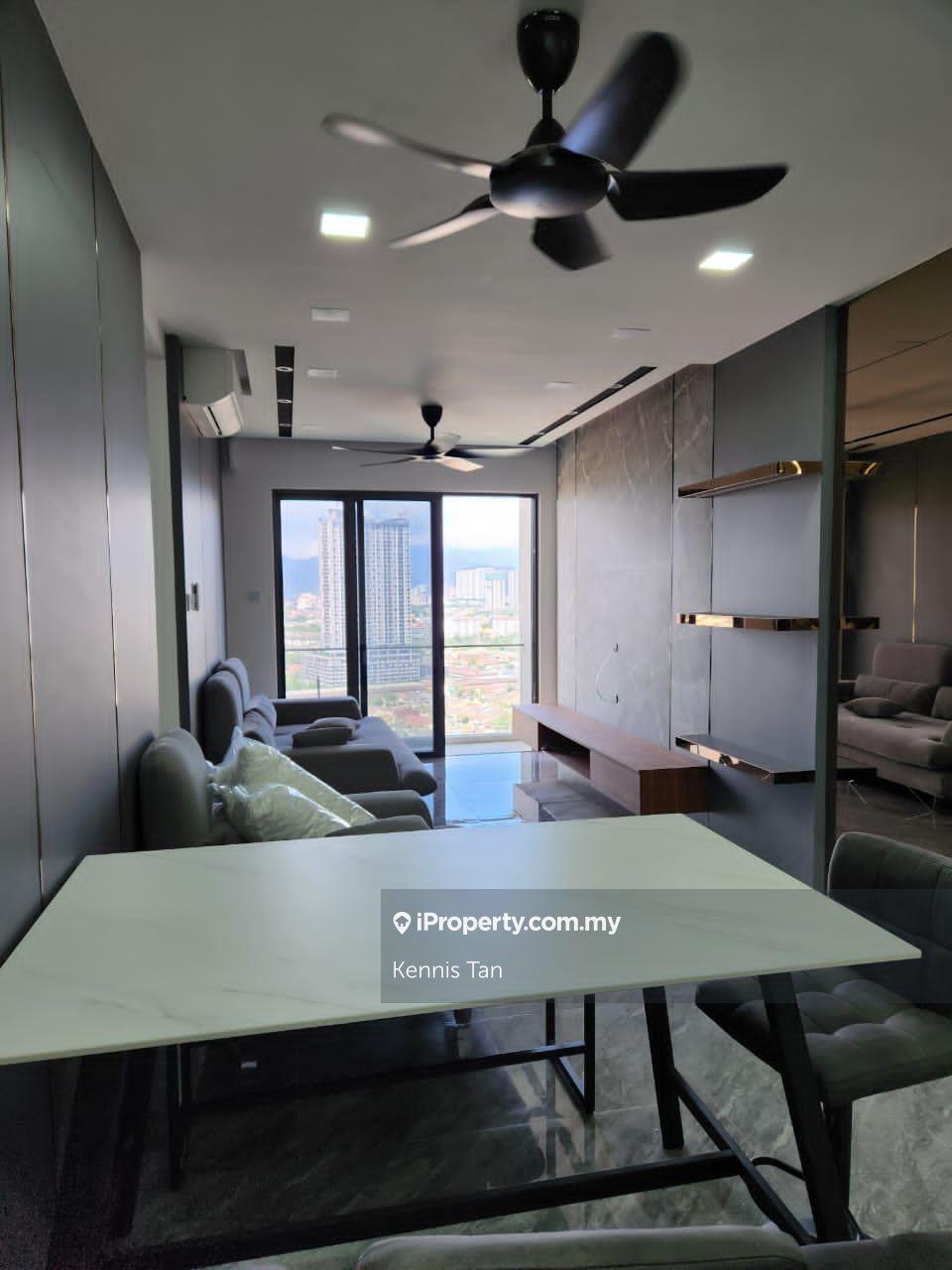 Fully renovated home, 4rooms, corner lot, must view to appreciate