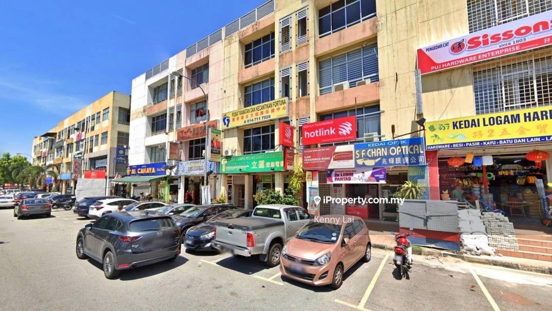 Bandar Mahkota Cheras
