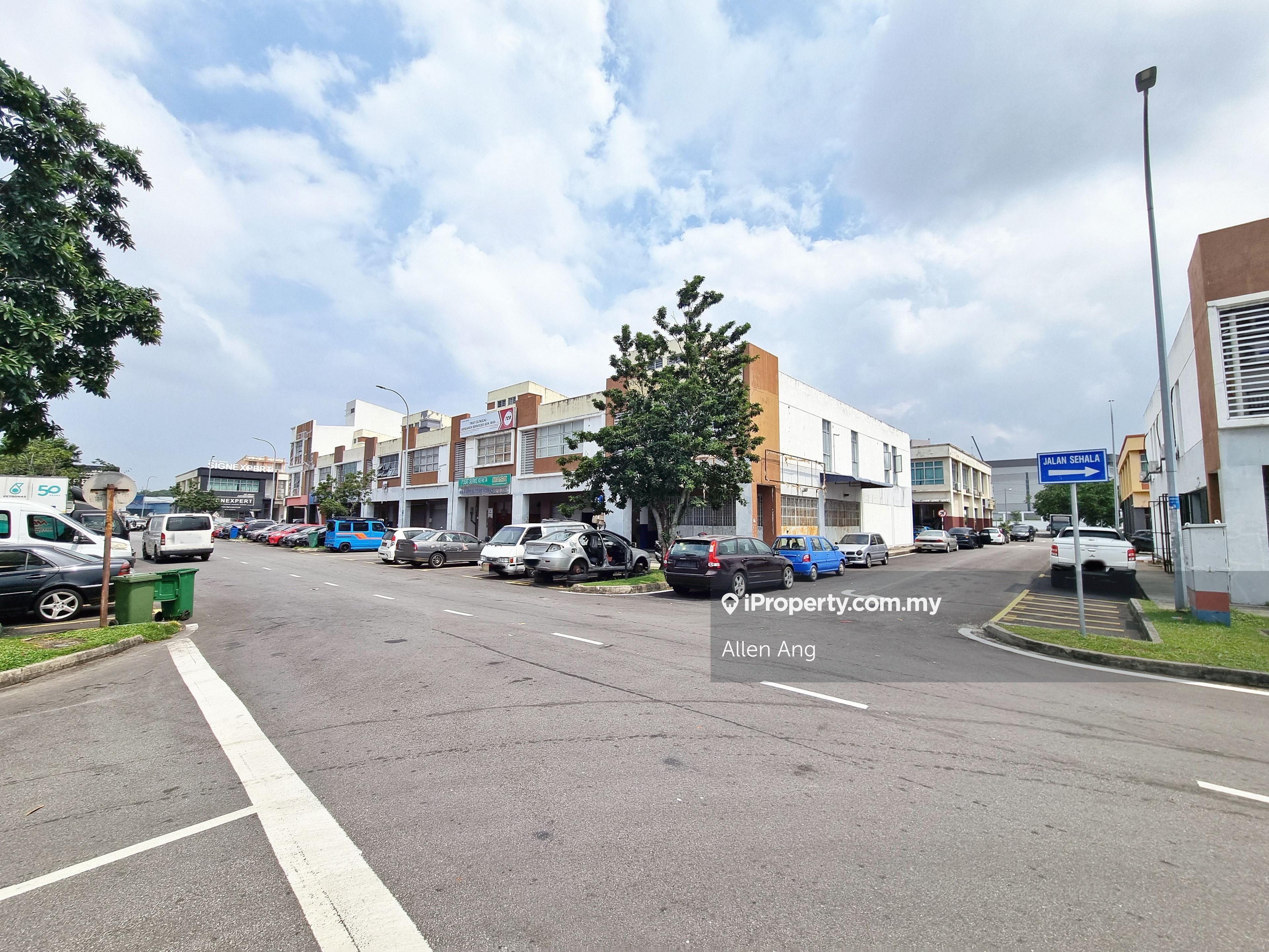 Pusat Perniagaan Bukit Raja, Indutrial Park Bukit Raja