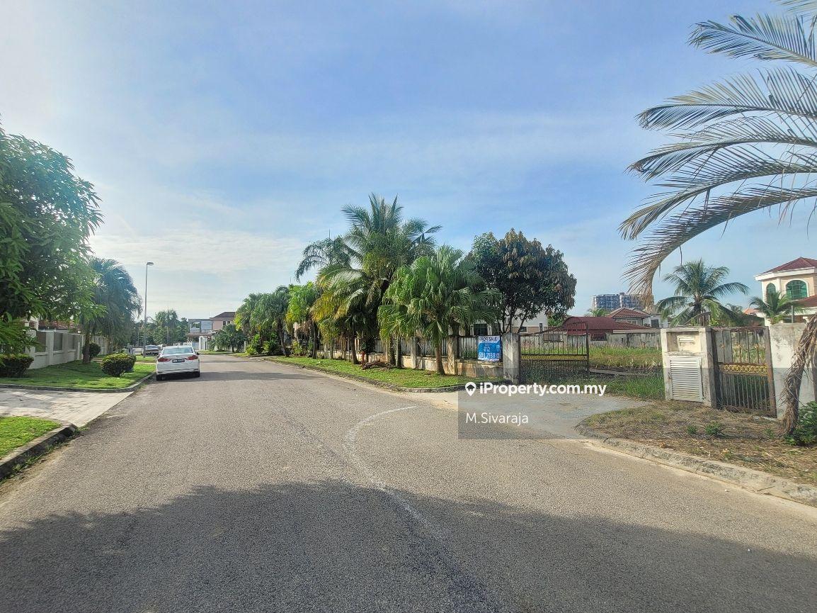 Banglo Land, Kota Warisan Setia, Sepang